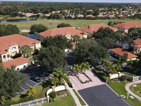8406 Wethersfield Run Lakewood Ranch FL 34202