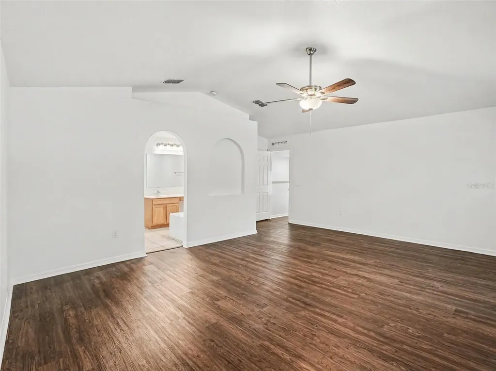 1736 Dunn Cove Drive Apopka FL 32703
