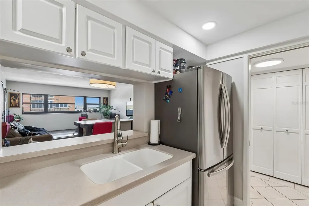 4141 Bayshore Boulevard Tampa FL 33611