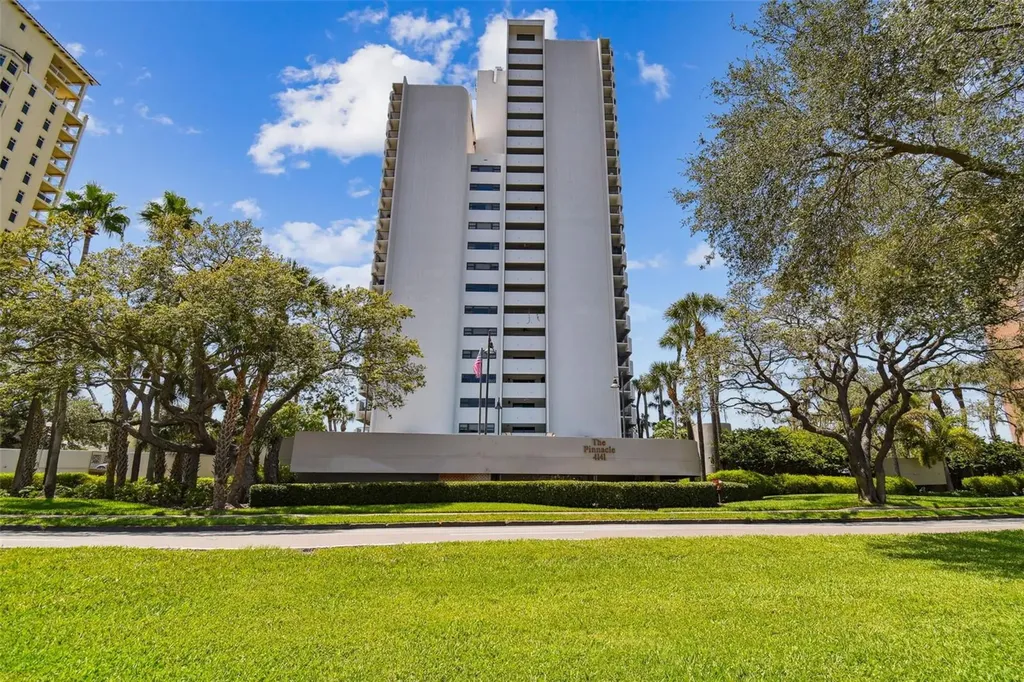 4141 Bayshore Boulevard Tampa FL 33611