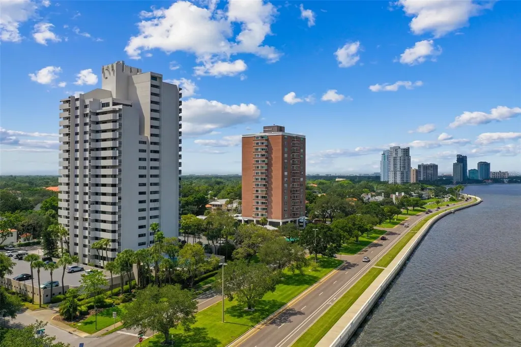 4141 Bayshore Boulevard Tampa FL 33611