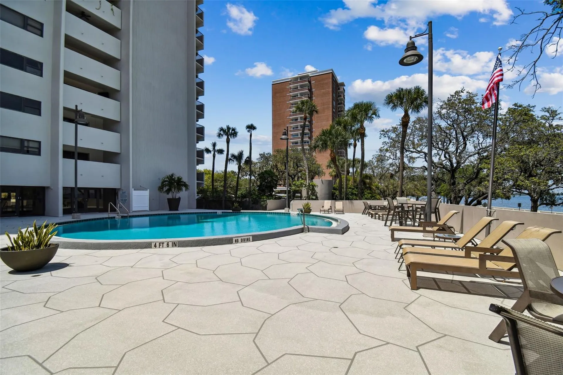 4141 Bayshore Boulevard Tampa FL 33611