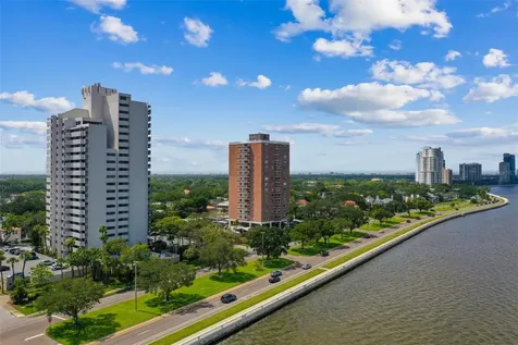 4141 Bayshore Boulevard Tampa FL 33611