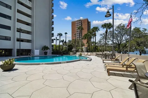 4141 Bayshore Boulevard Tampa FL 33611