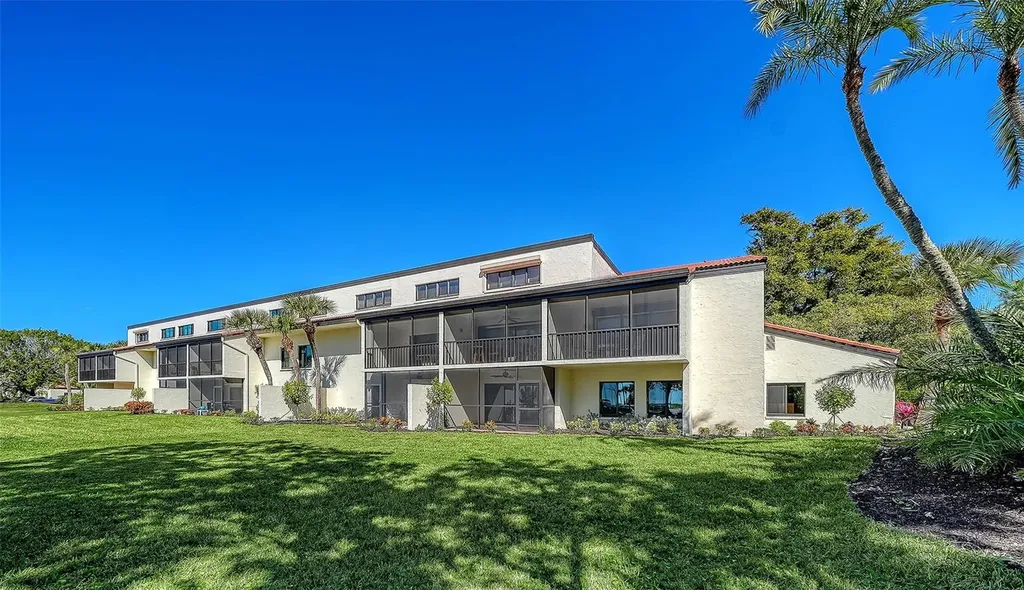 2039 Gulf Of Mexico Drive Longboat Key FL 34228