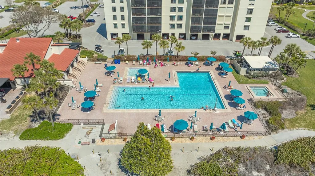 2039 Gulf Of Mexico Drive Longboat Key FL 34228
