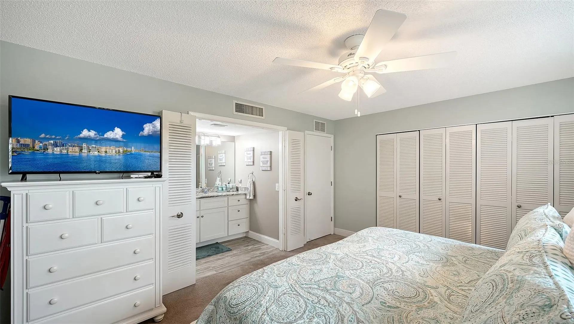 2039 Gulf Of Mexico Drive Longboat Key FL 34228