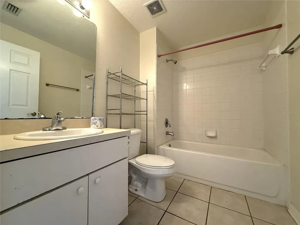6518 Bridgecrest Drive Lithia FL 33547
