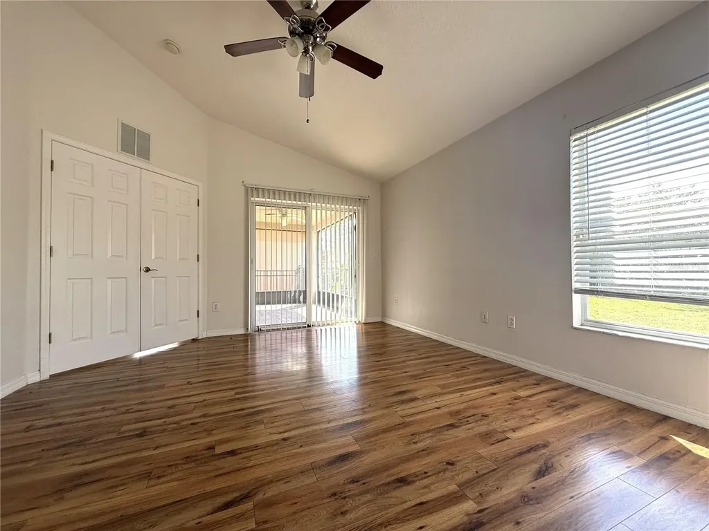 6518 Bridgecrest Drive Lithia FL 33547