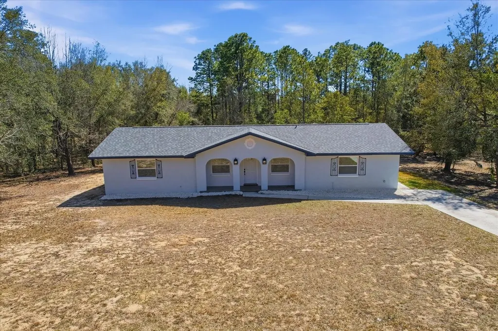 700 E Stratford Road Lecanto FL 34461