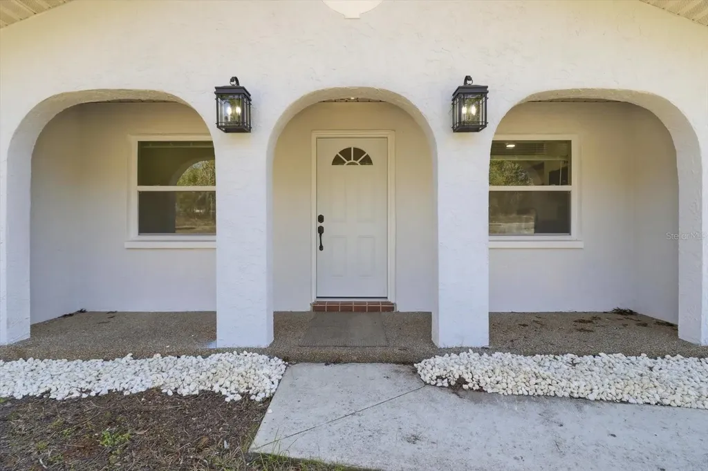 700 E Stratford Road Lecanto FL 34461