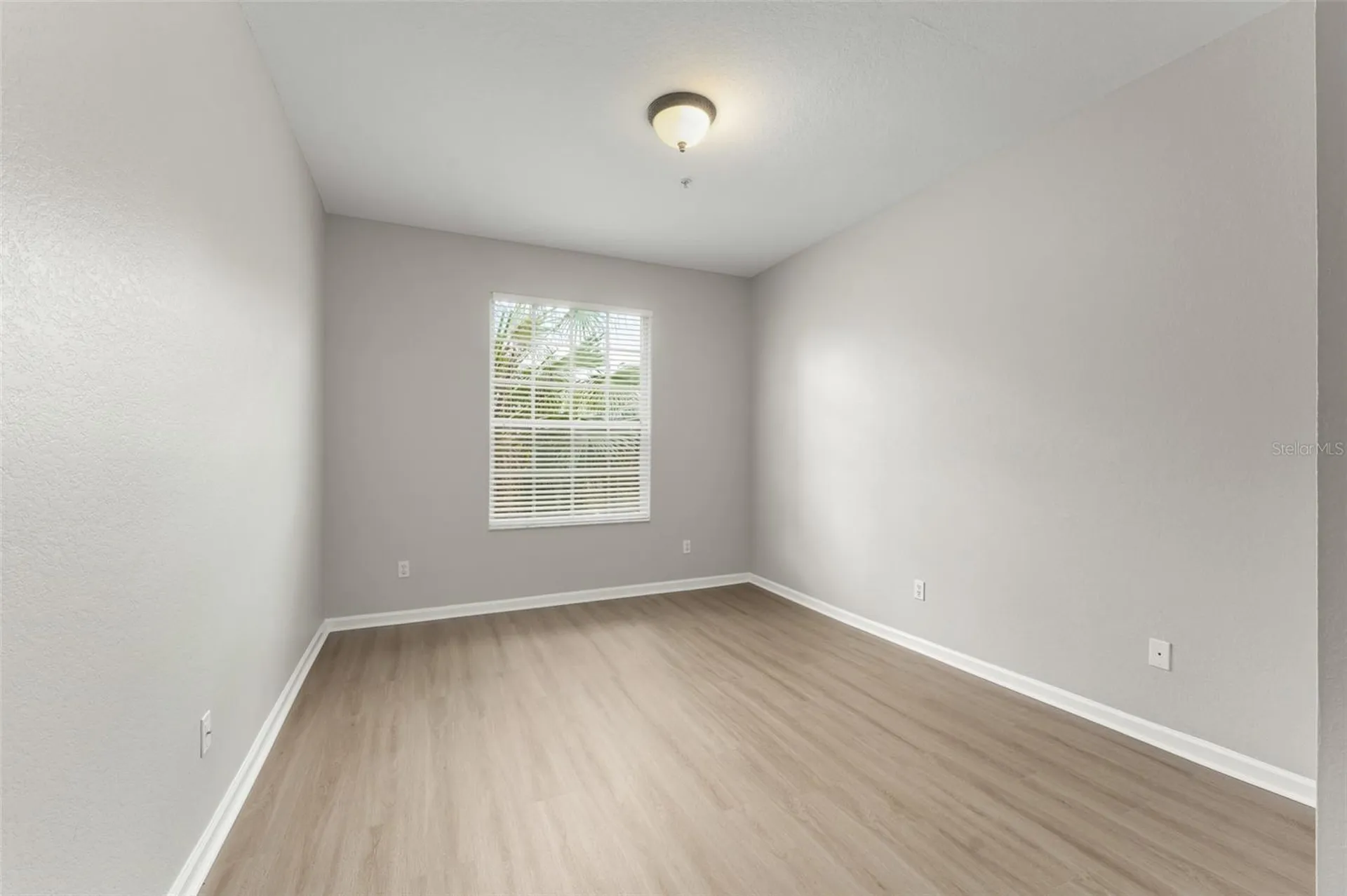 1224 S Hiawassee Road Orlando FL 32835