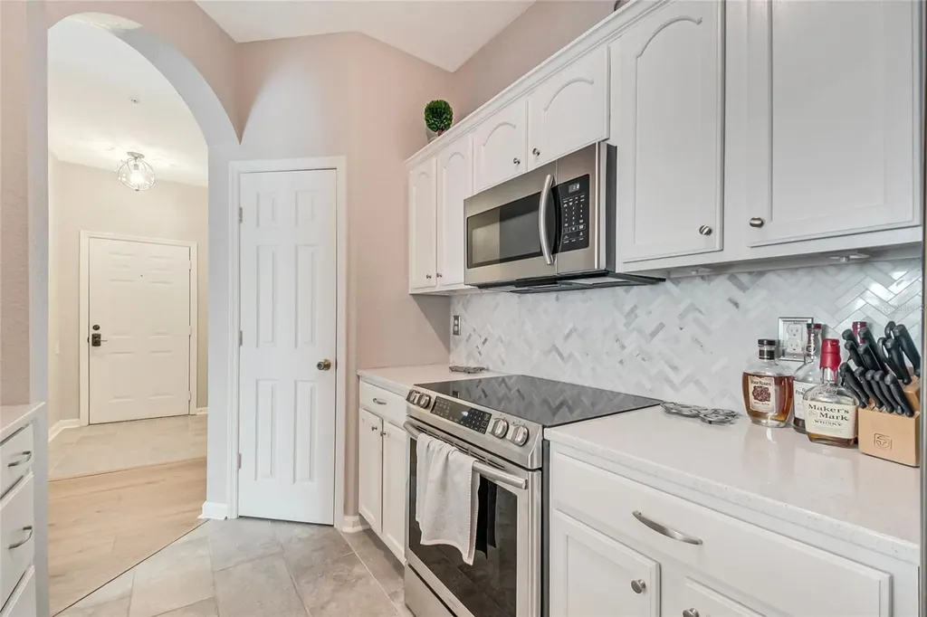 2817 Almaton Loop Kissimmee FL 34747
