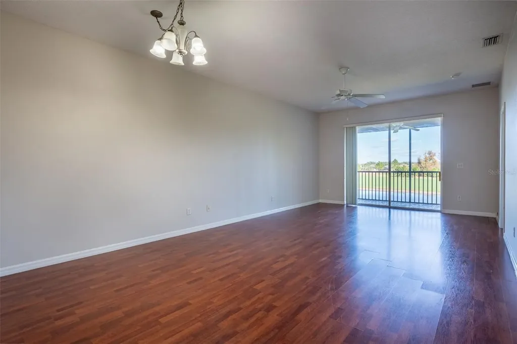 9435 Myrtle Creek Lane Orlando FL 32832