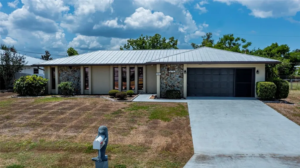 543 Mayview Avenue NW Port Charlotte FL 33952