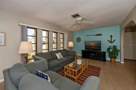 543 Mayview Avenue NW Port Charlotte FL 33952