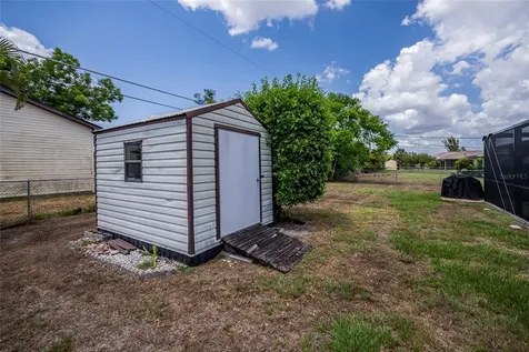 543 Mayview Avenue NW Port Charlotte FL 33952