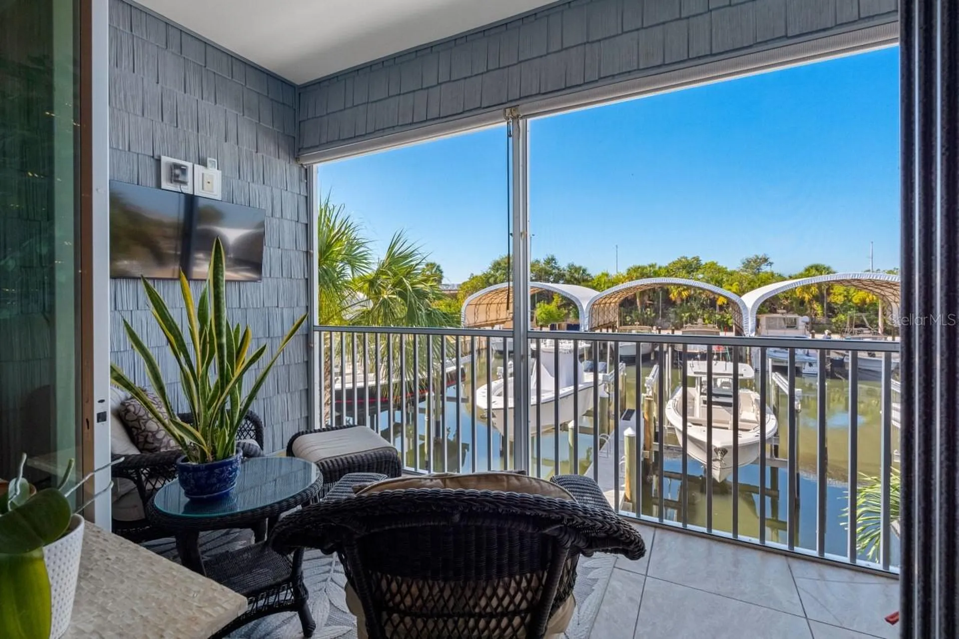 6057 Moorings Drive S St Petersburg FL 33712