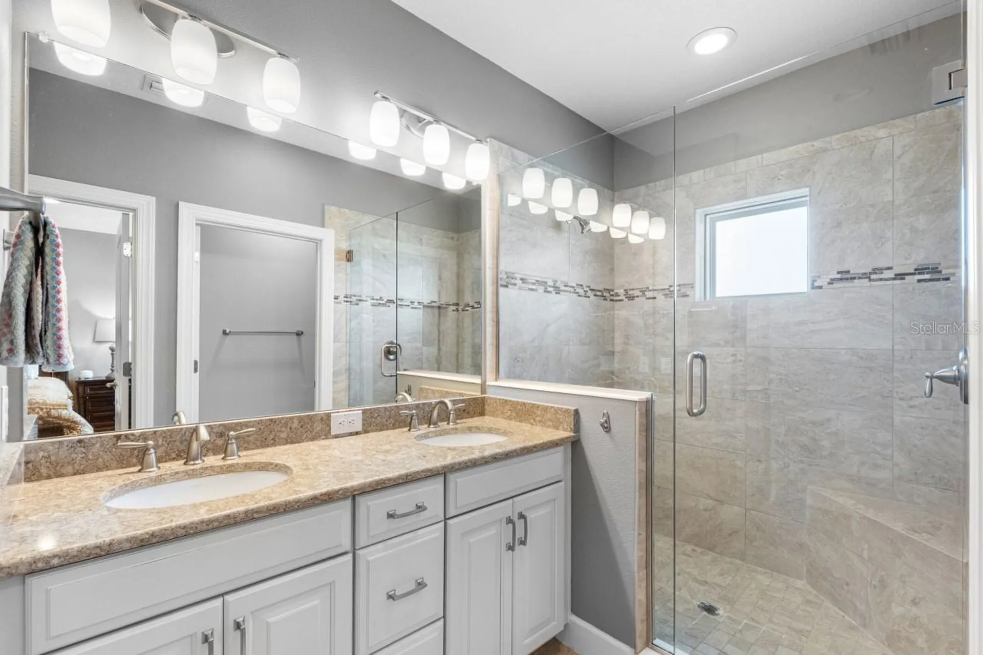 6057 Moorings Drive S St Petersburg FL 33712