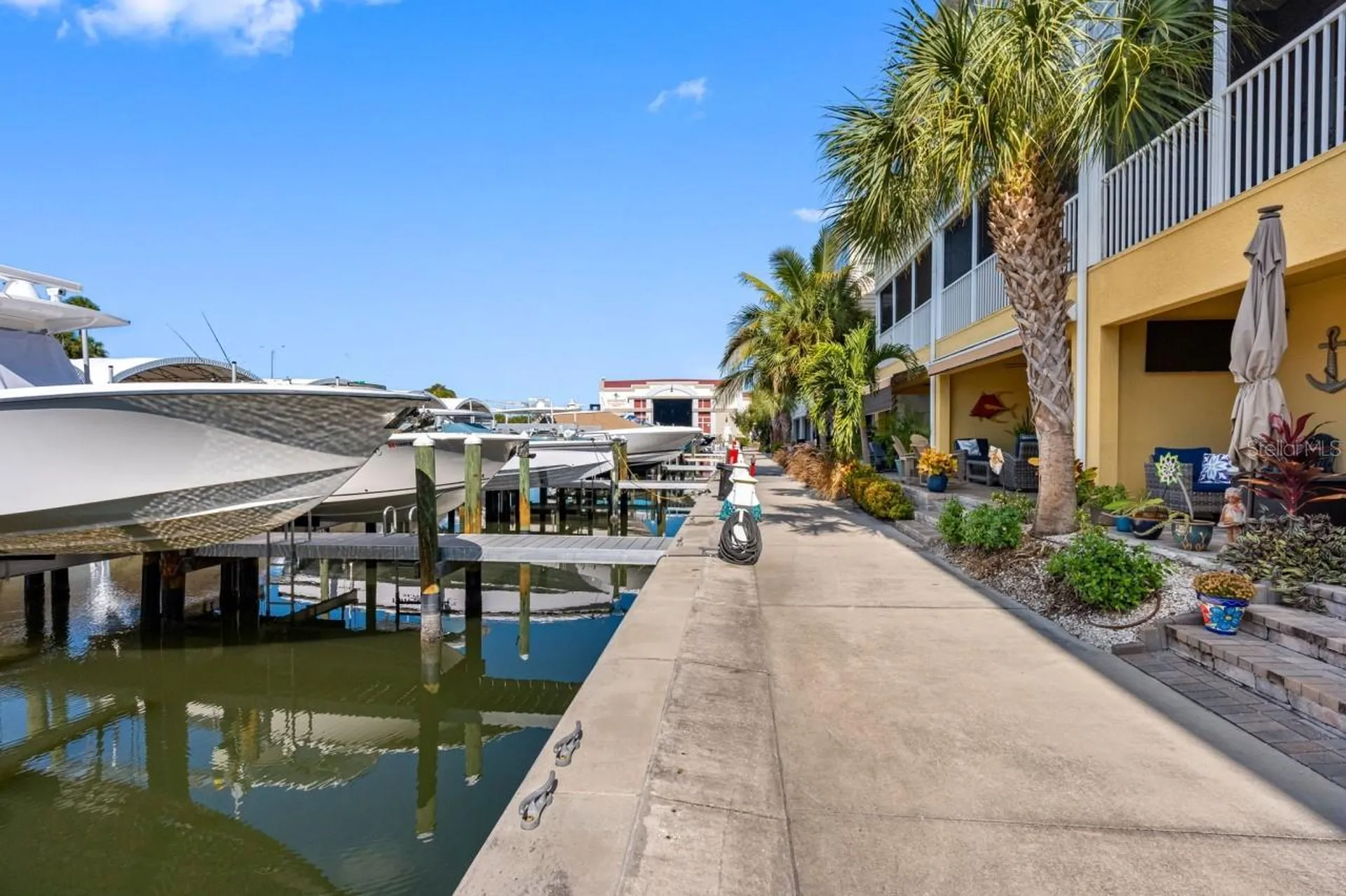 6057 Moorings Drive S St Petersburg FL 33712
