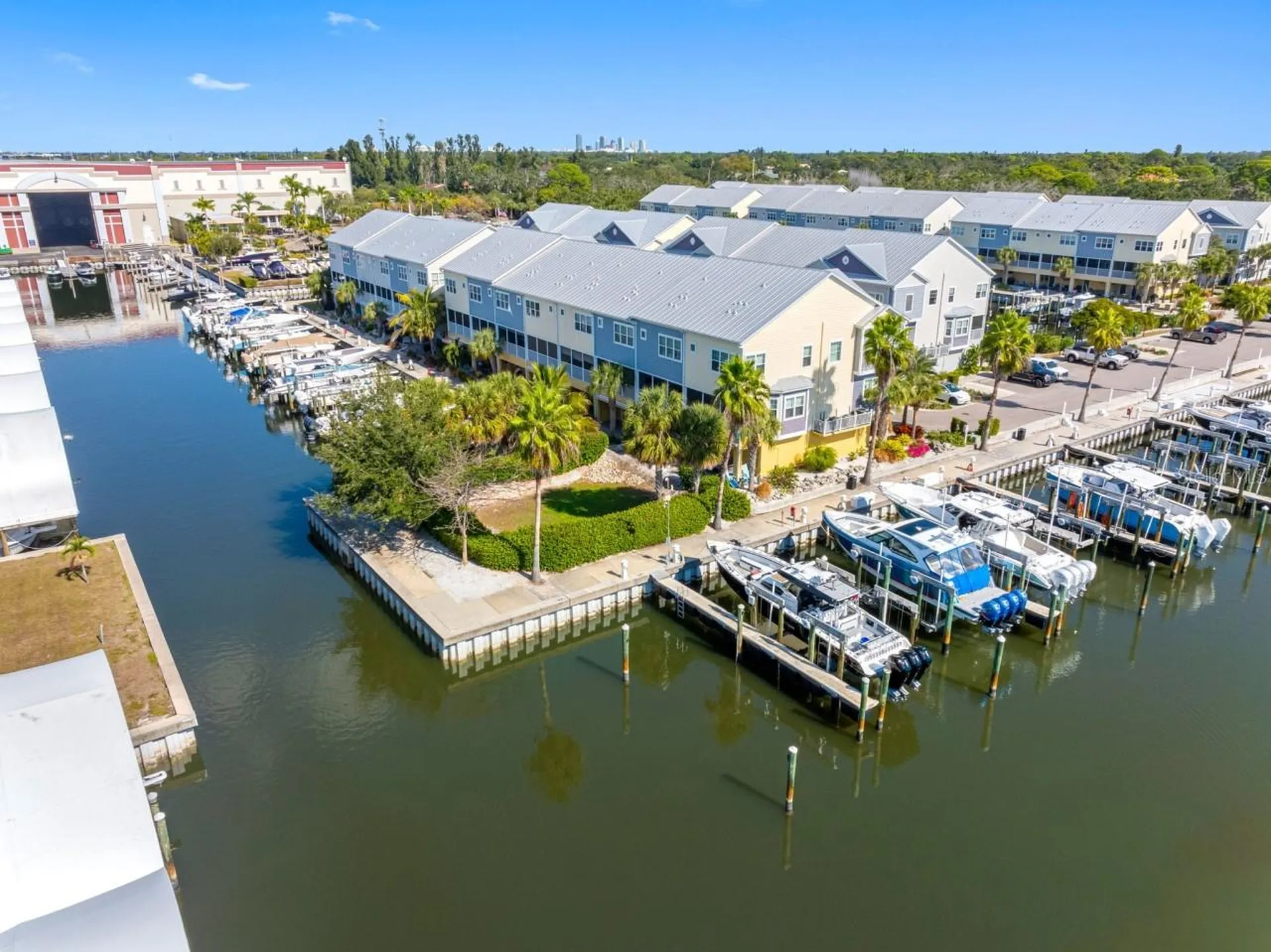 6057 Moorings Drive S St Petersburg FL 33712