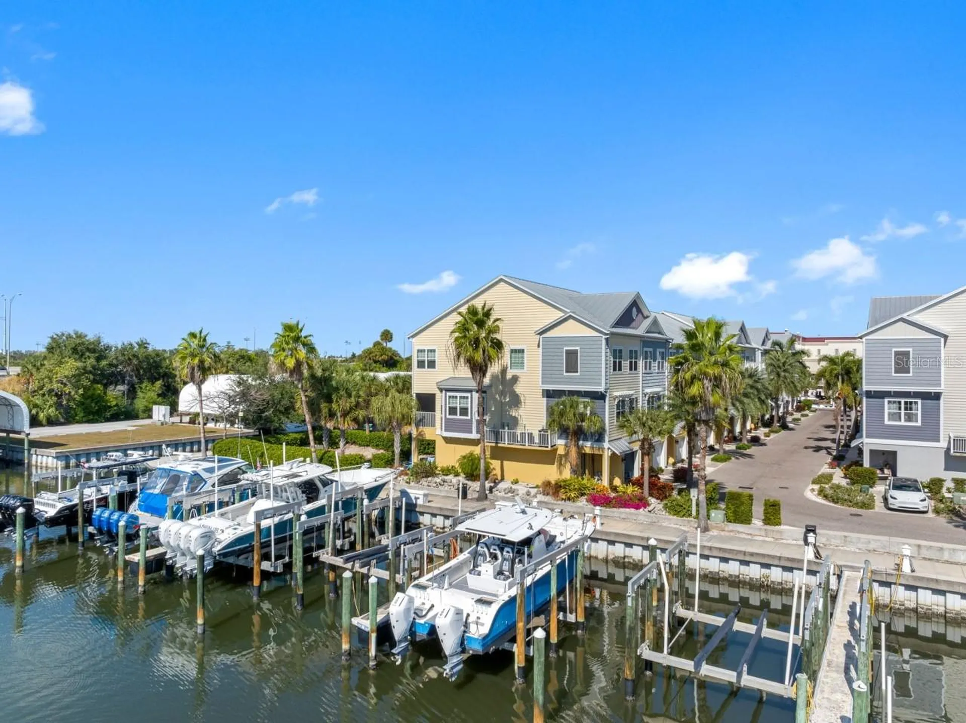6057 Moorings Drive S St Petersburg FL 33712