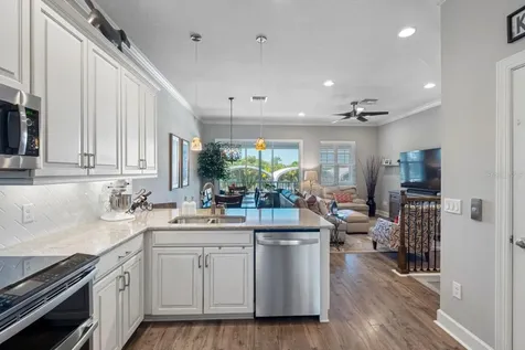 6057 Moorings Drive S St Petersburg FL 33712