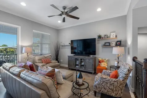 6057 Moorings Drive S St Petersburg FL 33712