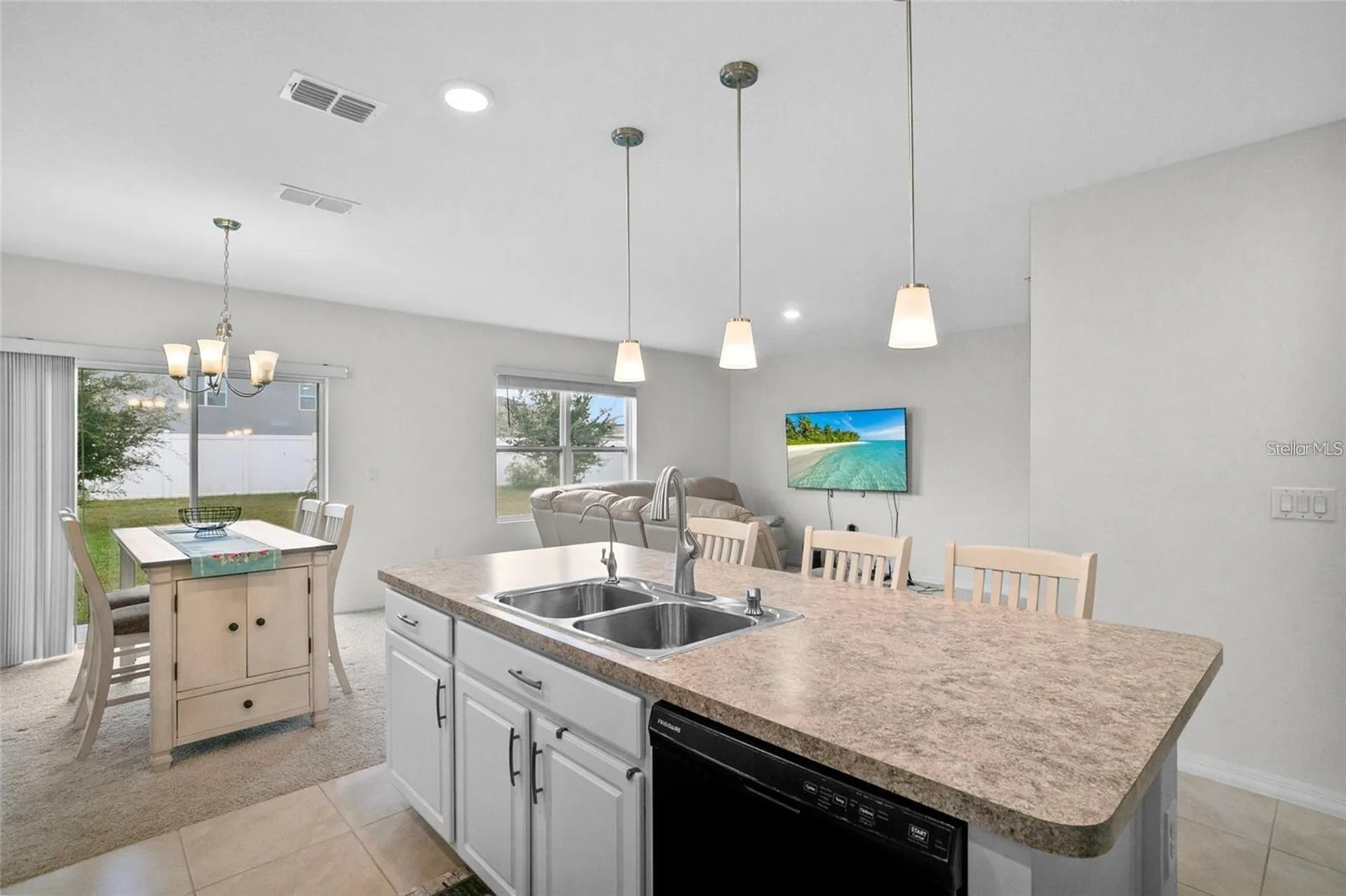 1872 Rustic Falls Drive Kissimmee FL 34744