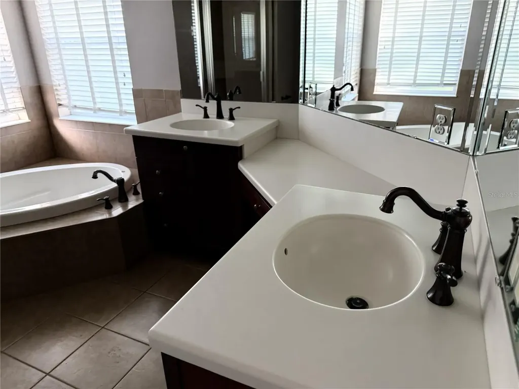 26601 Bull Run Leesburg FL 34748