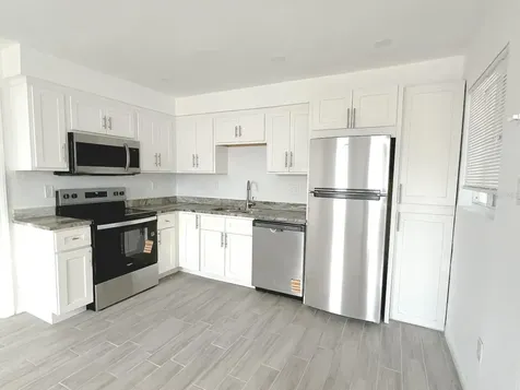 25 Lynn Way Madeira Beach FL 33708