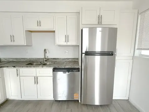 25 Lynn Way Madeira Beach FL 33708