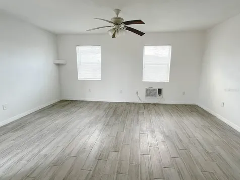 25 Lynn Way Madeira Beach FL 33708