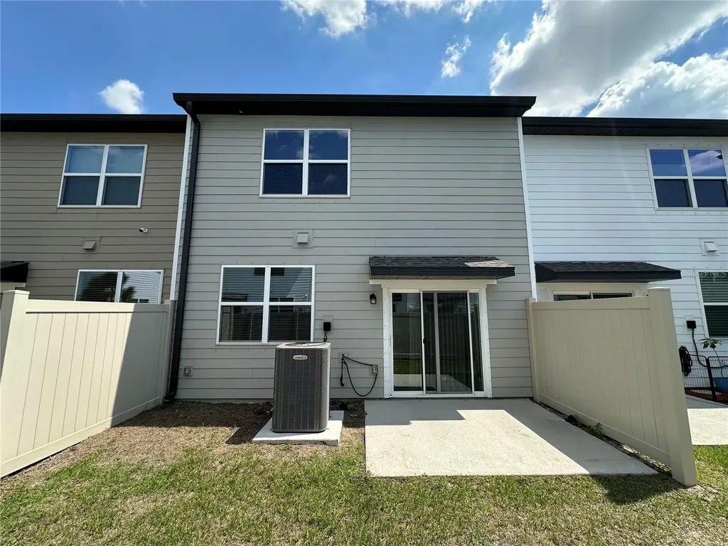 6287 Bucket Court Gibsonton FL 33534