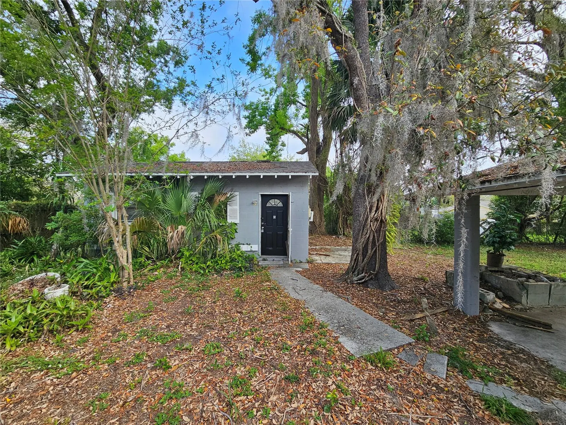 1504 E 99th Avenue Tampa FL 33612