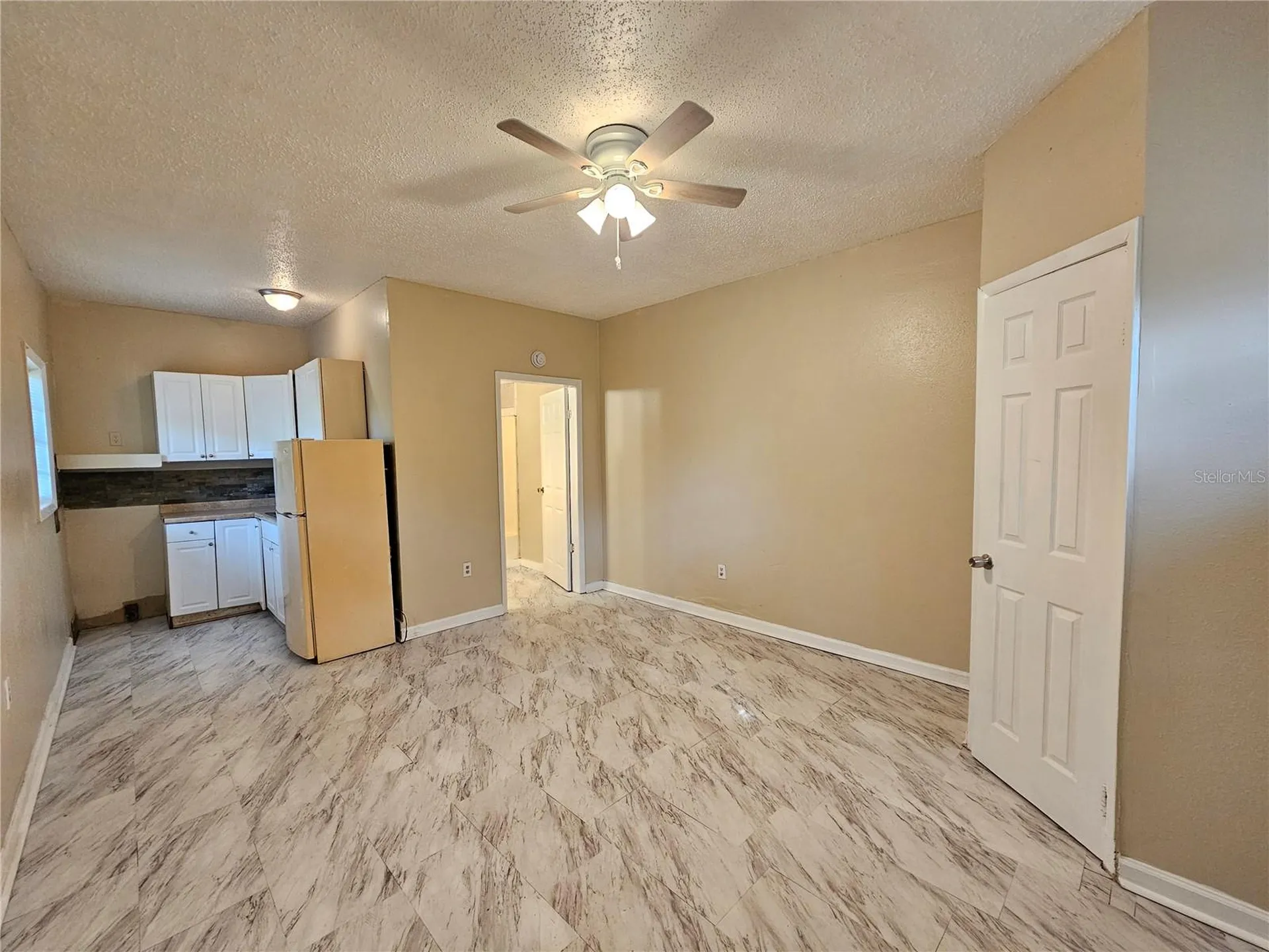 1504 E 99th Avenue Tampa FL 33612