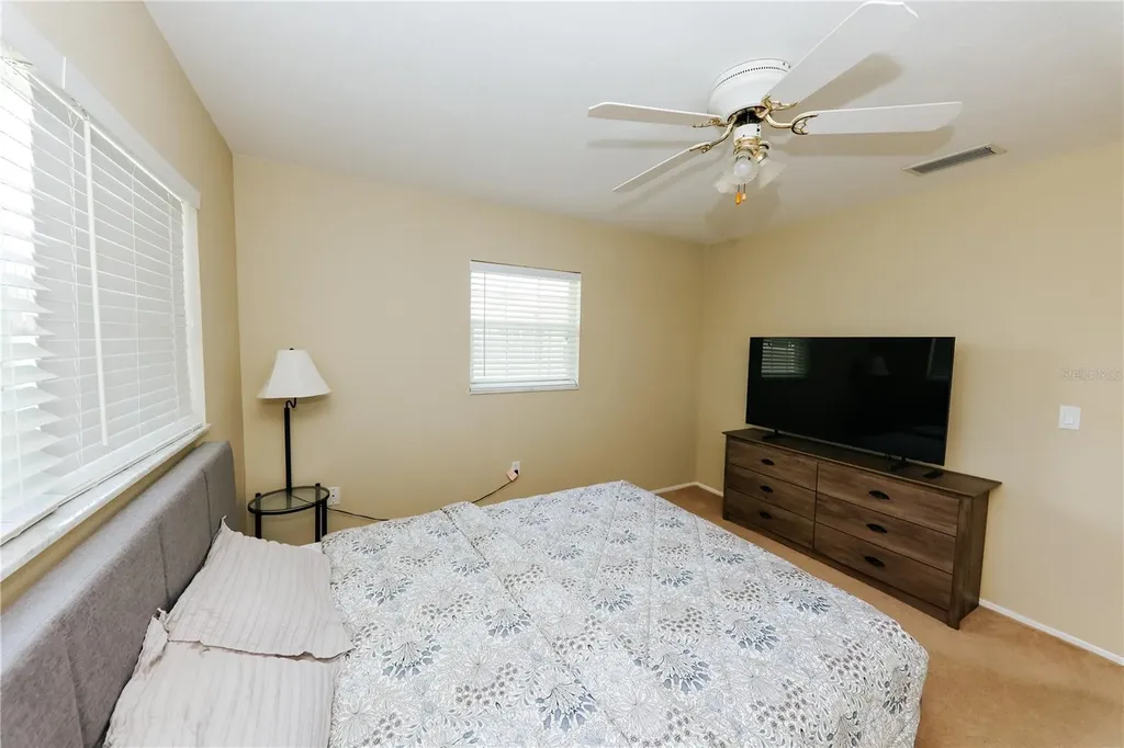 5211 24th Avenue Drive W Bradenton FL 34209