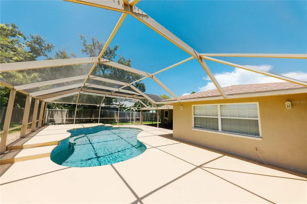 5211 24th Avenue Drive W Bradenton FL 34209