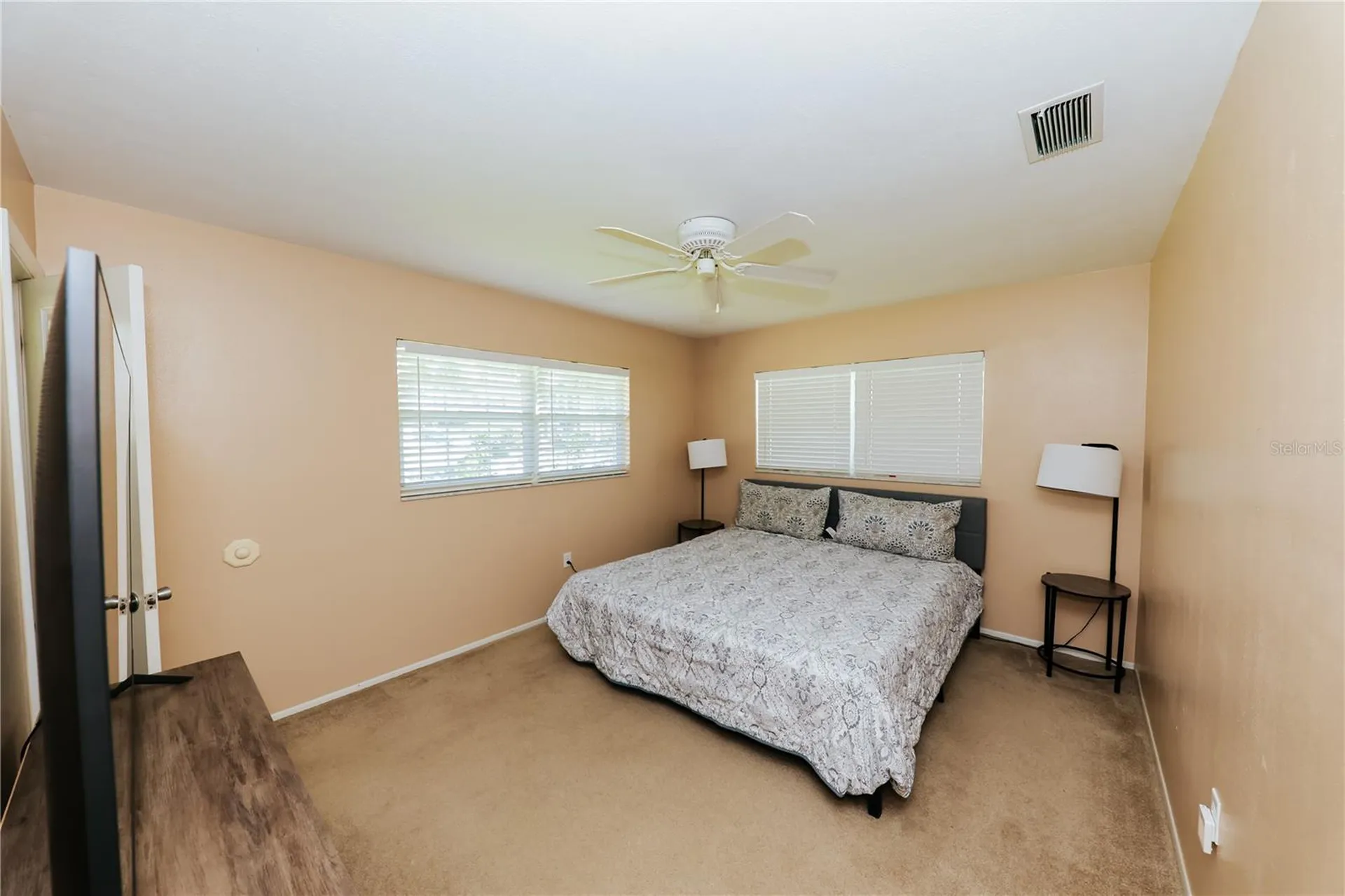 5211 24th Avenue Drive W Bradenton FL 34209