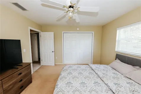 5211 24th Avenue Drive W Bradenton FL 34209