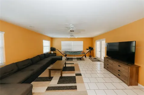 5211 24th Avenue Drive W Bradenton FL 34209