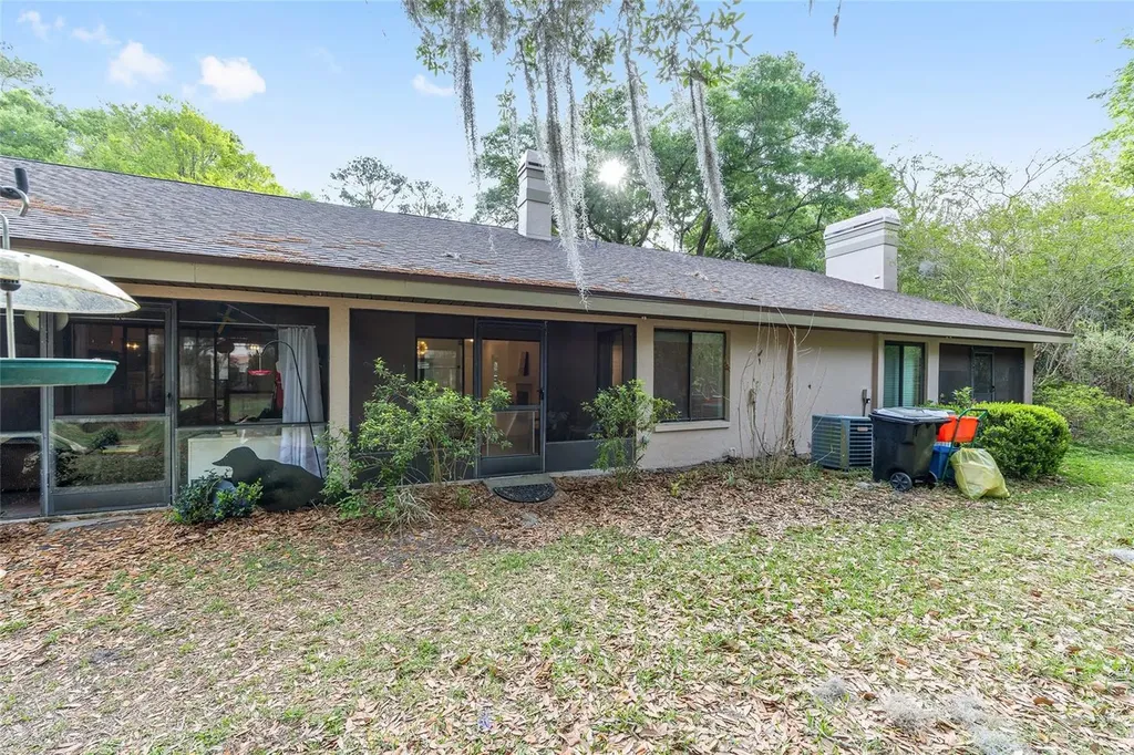 3928 NW 23rd Circle Gainesville FL 32605