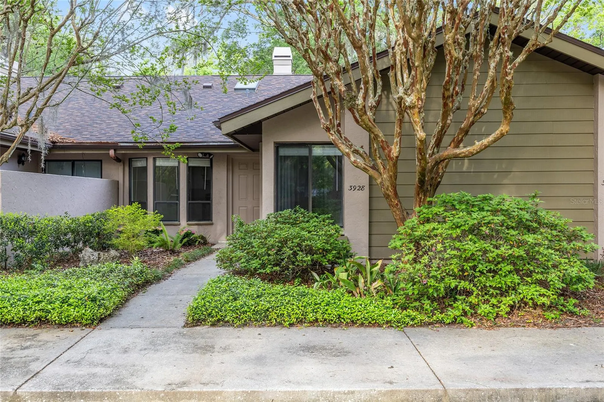3928 NW 23rd Circle Gainesville FL 32605