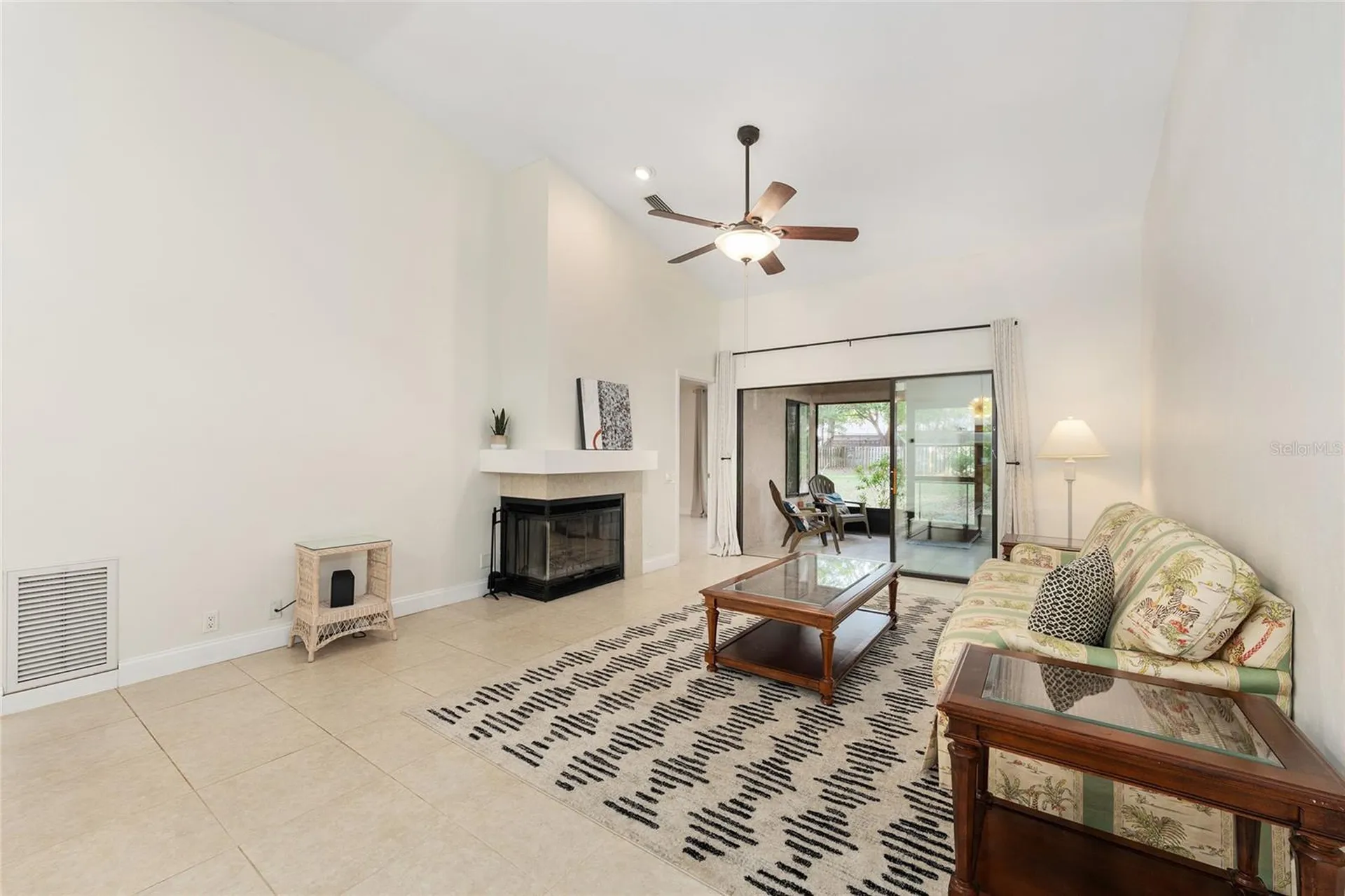 3928 NW 23rd Circle Gainesville FL 32605