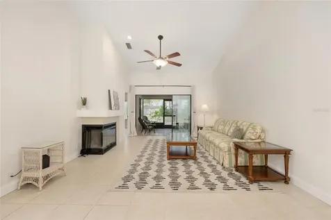 3928 NW 23rd Circle Gainesville FL 32605