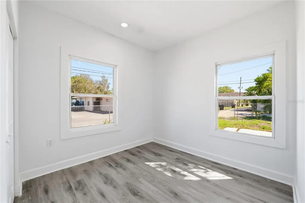 1826 19th Street S St Petersburg FL 33712