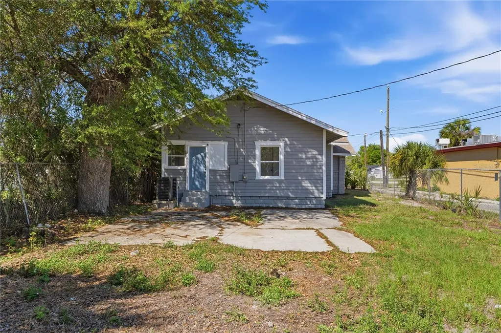 1826 19th Street S St Petersburg FL 33712