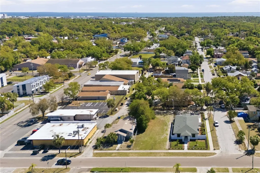 1826 19th Street S St Petersburg FL 33712