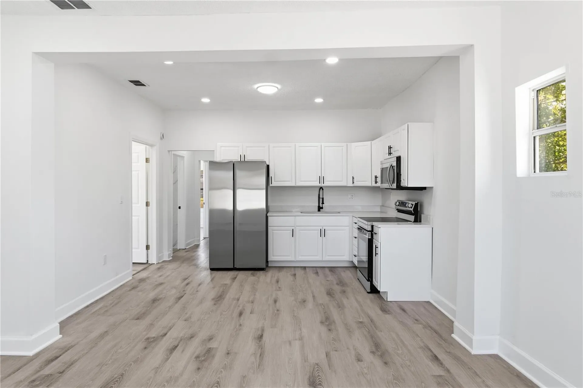 1826 19th Street S St Petersburg FL 33712