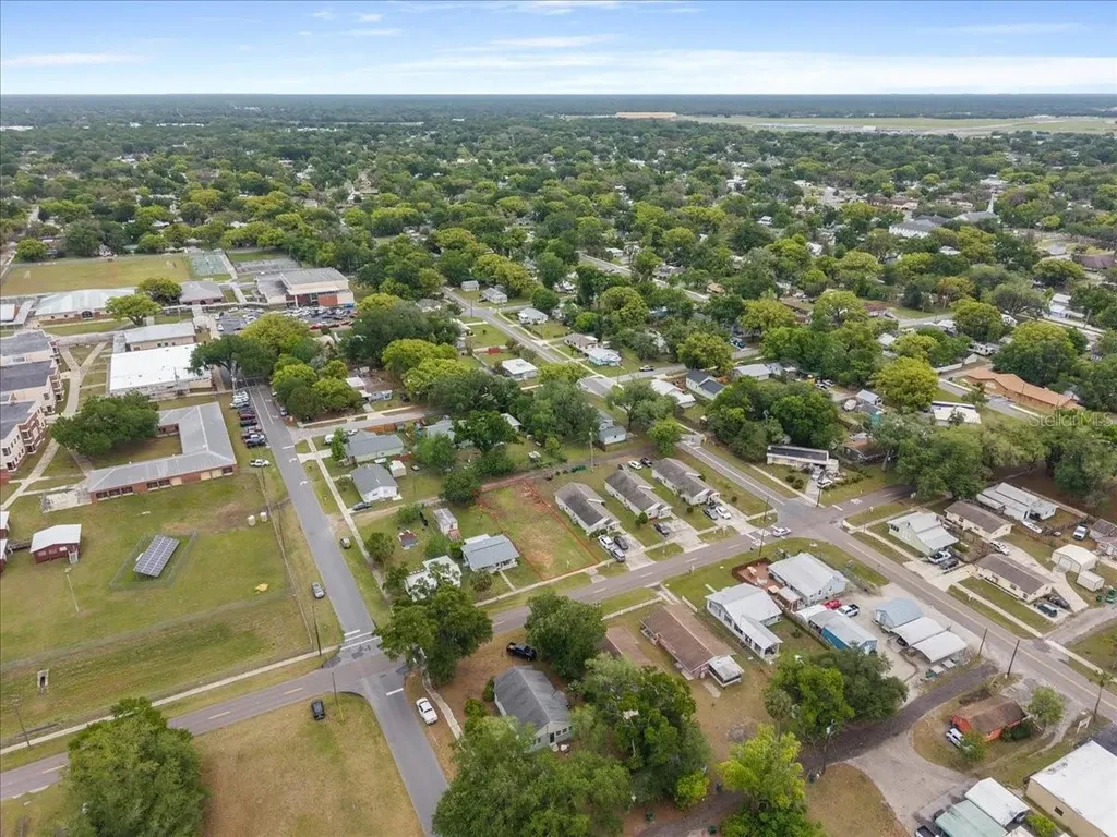 5540 8th Street Zephyrhills FL 33542